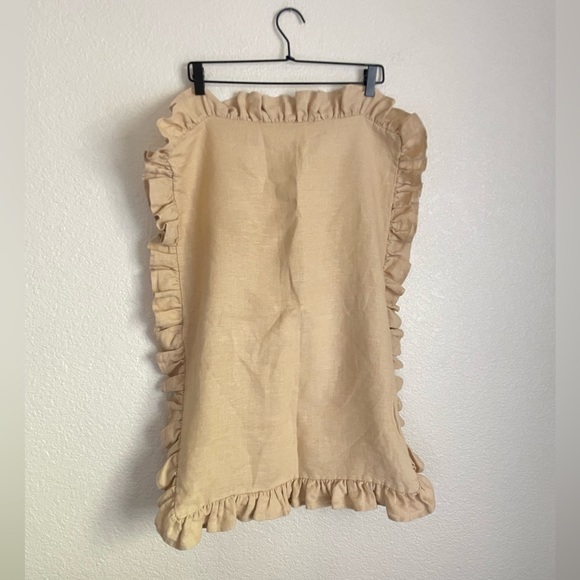 Lauren Ralph Lauren San Luca Ruffle Linen Standard Pillow Sham Sand - Picture 2 of 6